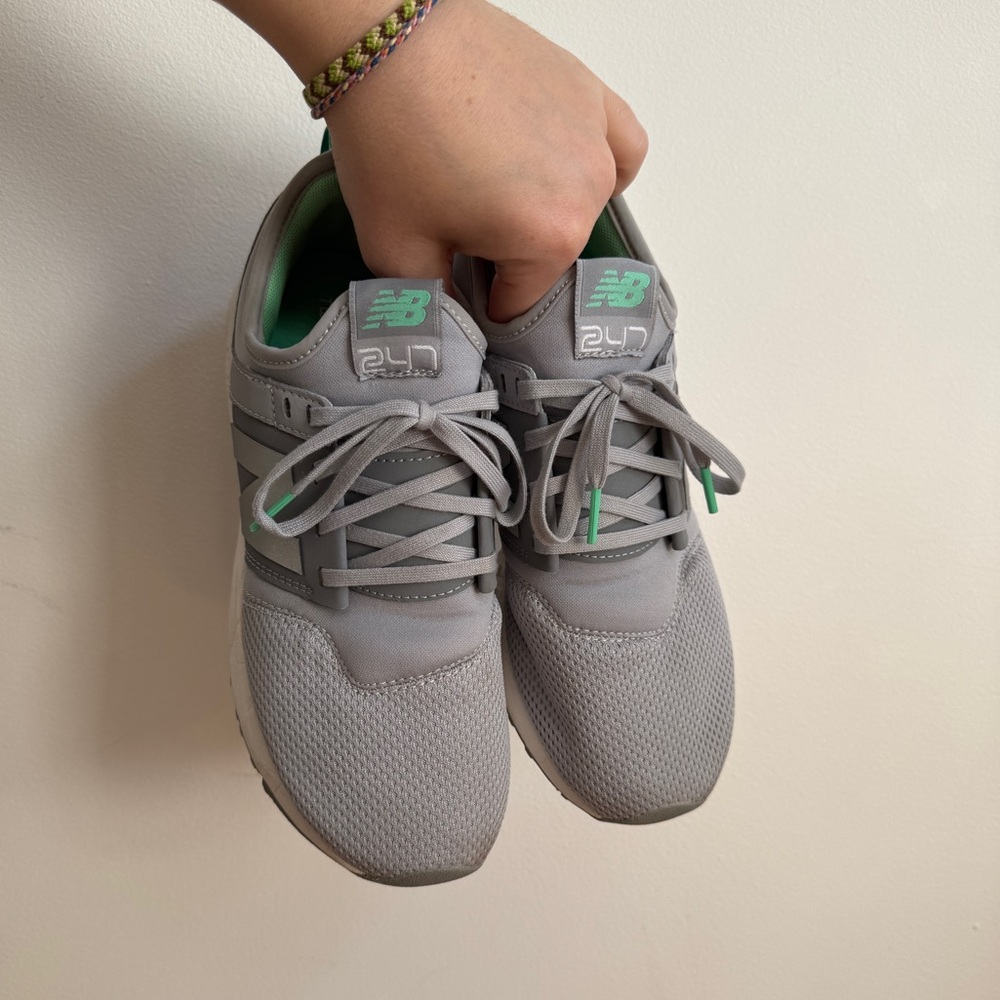 New Balance 247 - Picture 3 of 7